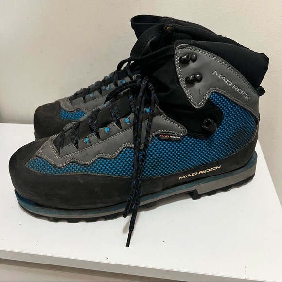 MAD ROCK Mountaineering Alpine Climbing Boots Wmns Size 11.5 Excellent Condition - Picture 1 of 8